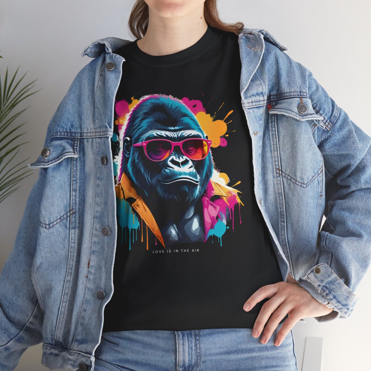 Lovin' - Unisex Heavy Cotton Tee