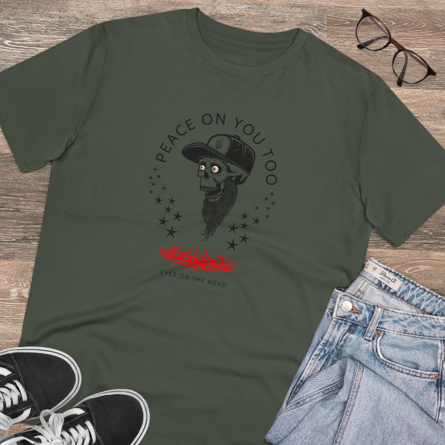 Eyes on the road - Organic T-shirt - Unisex