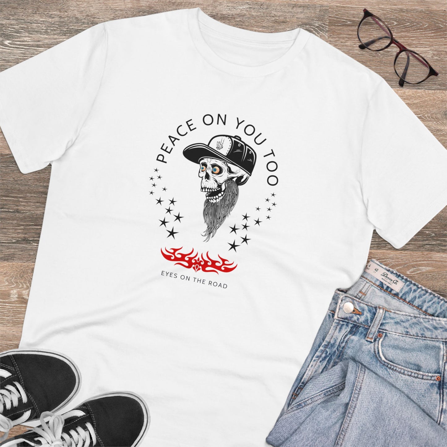 Eyes on the road - Organic T-shirt - Unisex